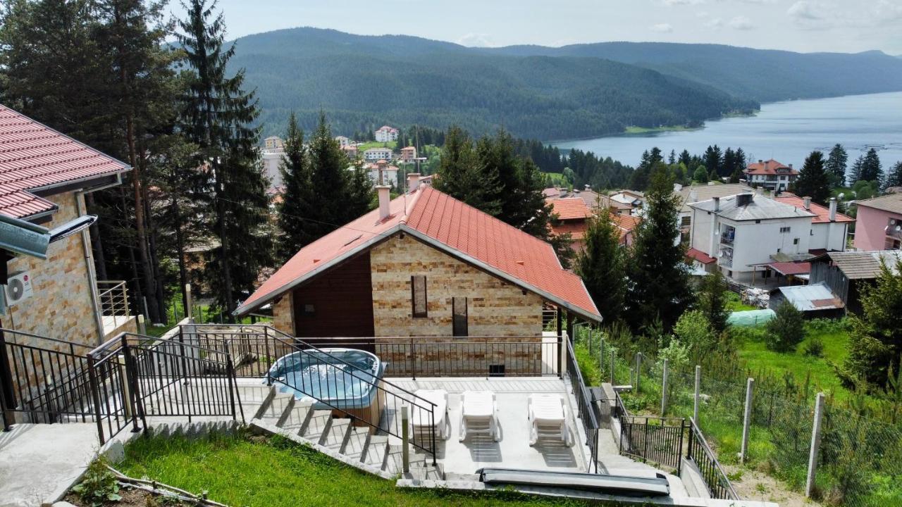 Къщи За Гости Фантазия Dospat Extérieur photo